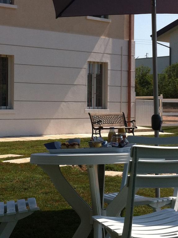 Bb Masotte Bed & Breakfast Sommacampagna Exterior photo